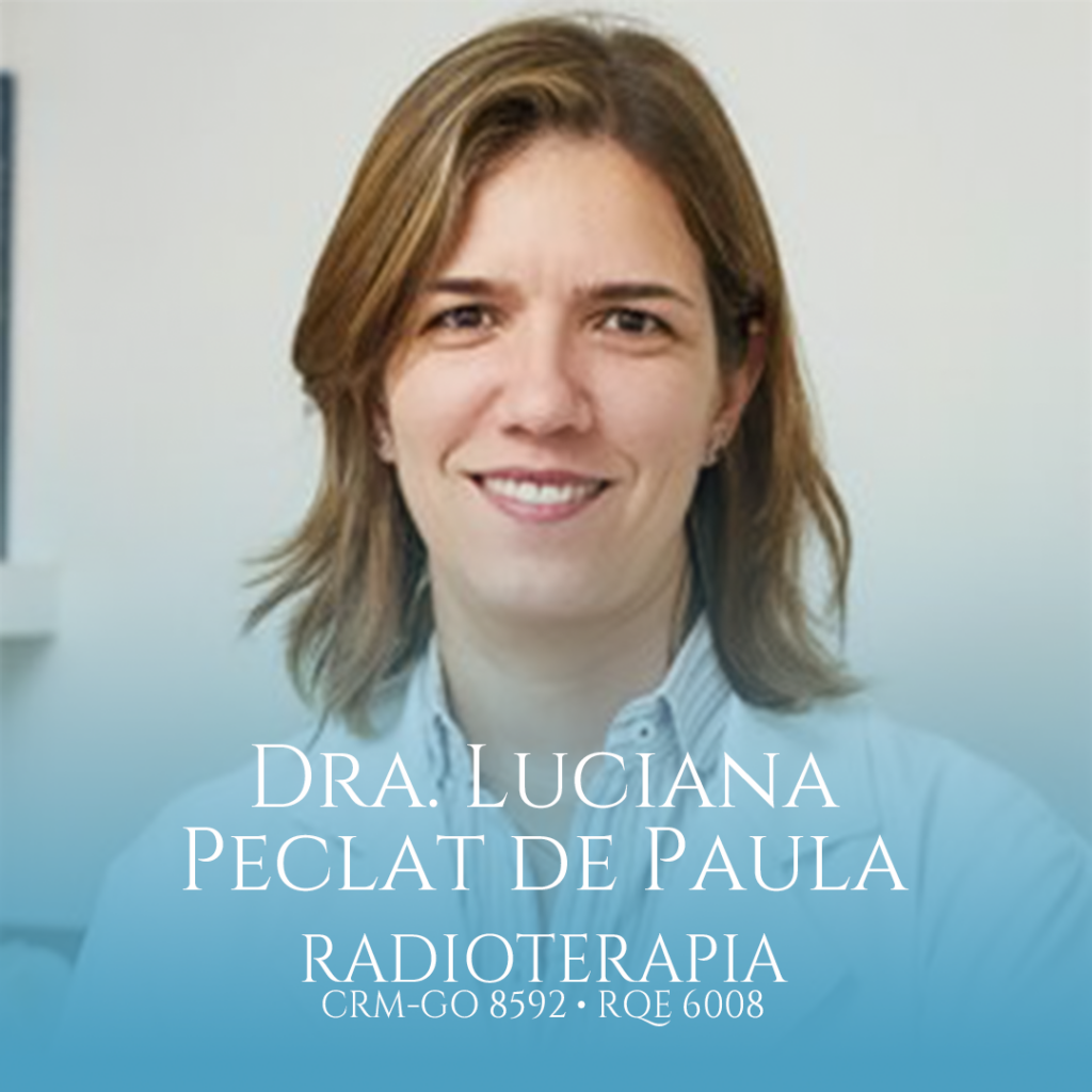 LUCIANA PECLAT DE PAULA